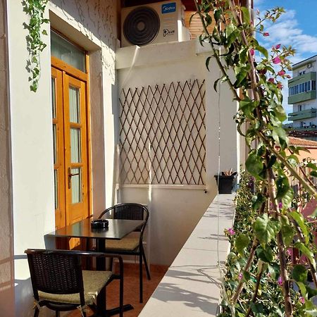 Godard Apartments Vlorë エクステリア 写真