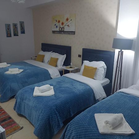 Godard Apartments Vlorë エクステリア 写真
