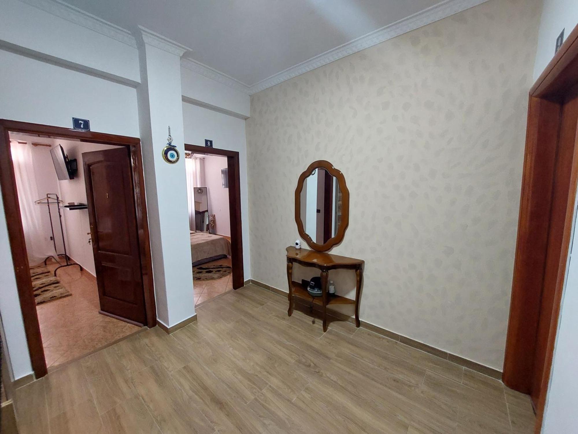 Godard Apartments Vlorë エクステリア 写真