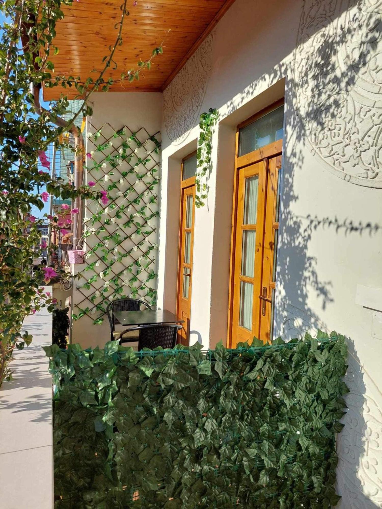 Godard Apartments Vlorë エクステリア 写真